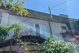 Продам дом 120.0 м² на участке 1.0 сот этажей 2 город Кизляр улица Советская 9