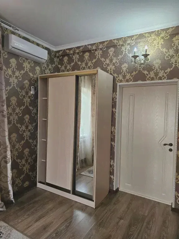 Сдаю посуточно комнату город Кизляр улица Туманяна 8