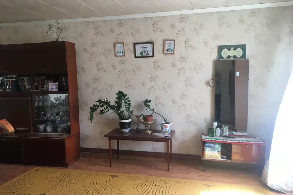 Продам дом 169.0 м² на участке 8.0 сот этажей 2 город Кизляр улица Островского 117 городской округ Кизляр-2