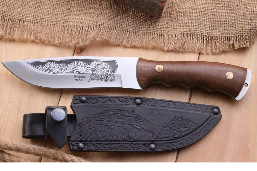 Нож Кизляр, фултанг, длина - 30 см., дерев. рукоять, в чехле, в ассортименте-0