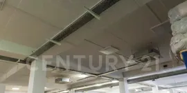 Сдаю торговое помещение 1030.0 м² город Кизляр улица Островского 94а